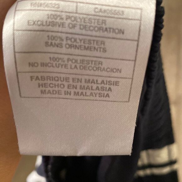 Nike Women’s Navy Blue Windbreaker Capris Size Large 12-14 - Picture 8 of 8